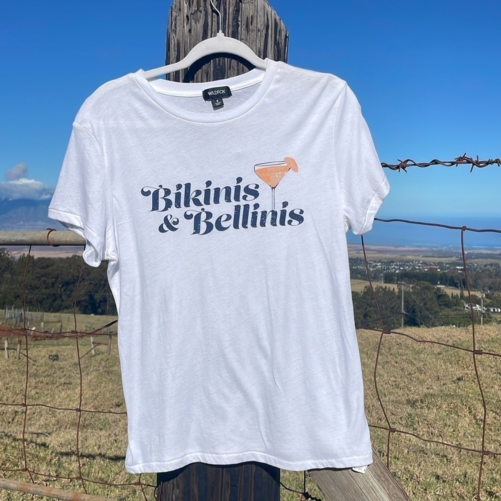 Wildfox Bikinis & Bellinis  graphic, short sleeve tee small